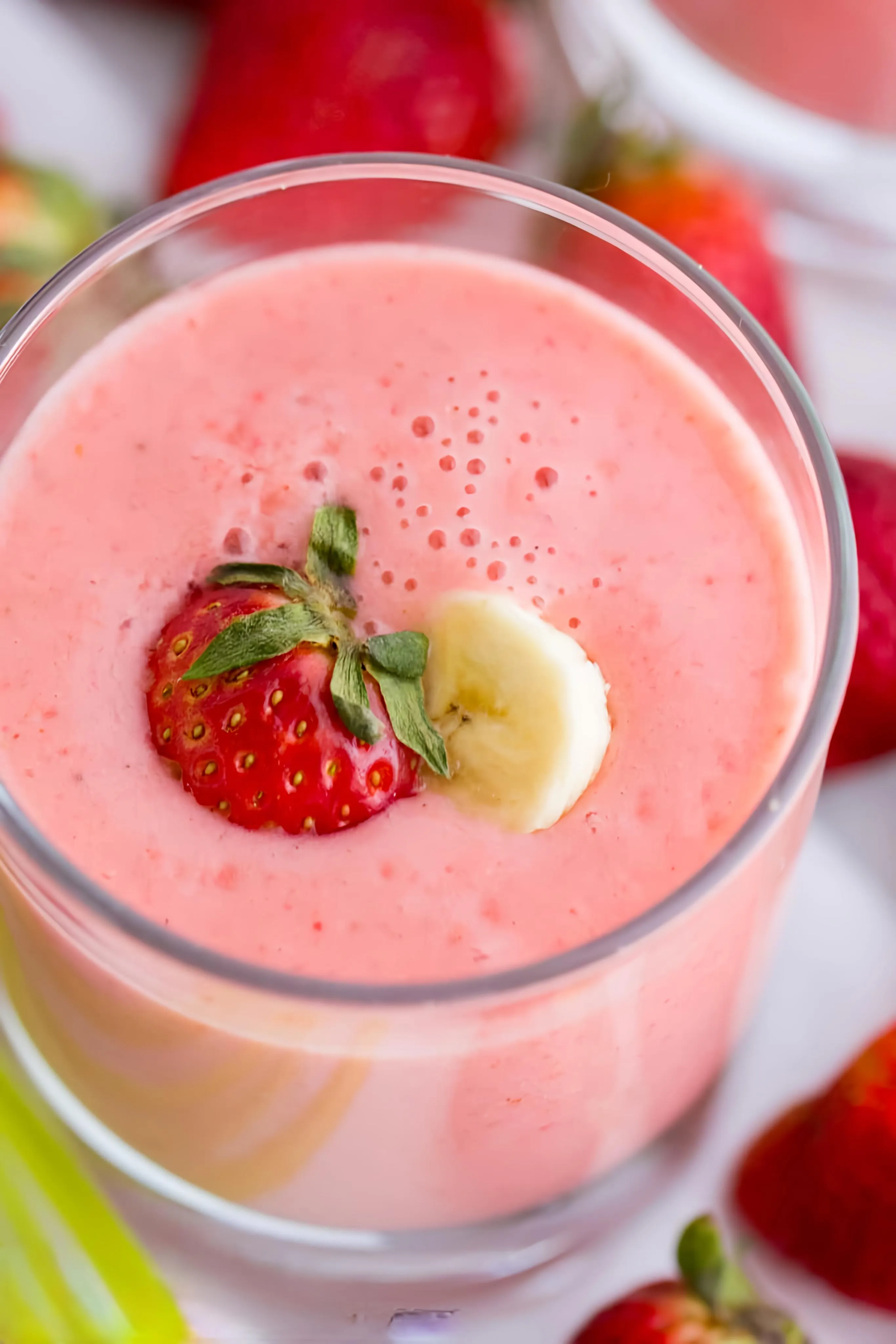 Easy Strawberry Smoothie Recipe